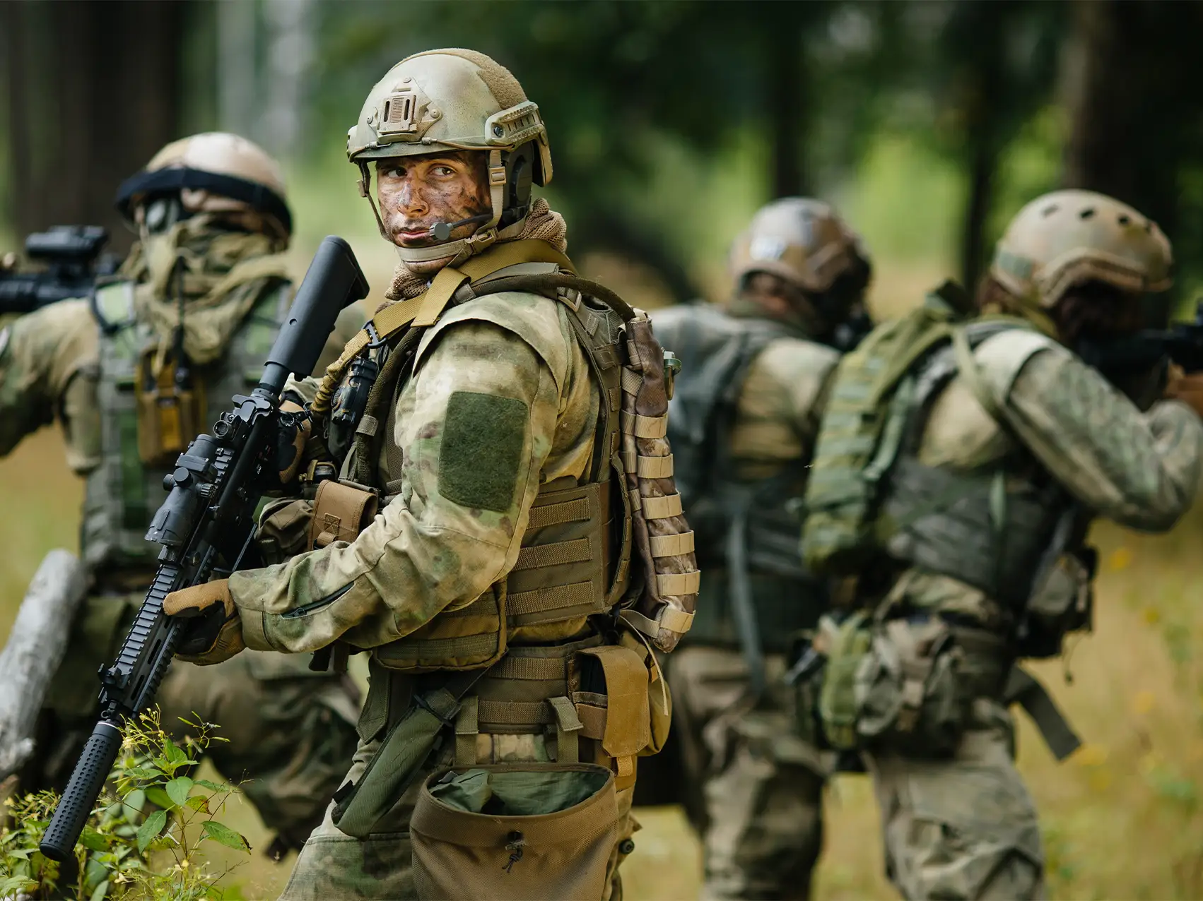 Tactical Elite Armor Vest with Versatile Combat Features (NIJ Level IIIA) - Image 2